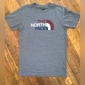 Men’s Small The North Face patriotic Olympic red white & blue logo tshirt top